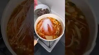 Spicy Guizhou Sour Soup Noodles: A Nighttime Delight