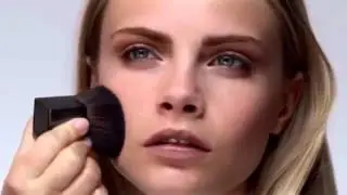 Jourdan Dunn and Cara Delevingne for Burberry - Natural Nude Look Tutorial