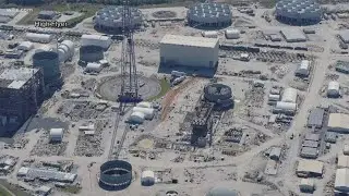 Santee Cooper seesk to acquire and finish the abandoned VC Summer Nuclear Plant