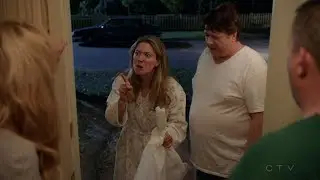 Sheldon's mom FIGHTS with her neighbors - Young Sheldon S01E20