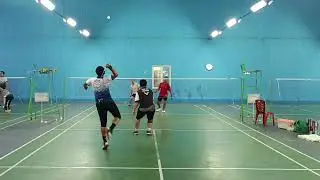 Tragedi kacamata patah Pertandingan Juky-Nicko vs Janu-Arif 