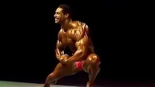 Mike Christian - Mr. Olympia 1985 Posing