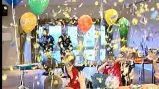 Twist hand held confettie cannons / Non pyro