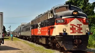 Chasing the Cape Cod Lunch Train with Ex-New Haven FL9s