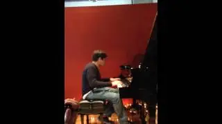 Max Havas playing Beethoven's Sonata Pathetique 3rd Movement
