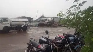 Heavy rain | Construction site | Seoni
