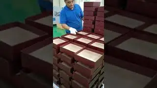 Cosmetic box making machine / 화장품 상자 만드는 기계/ Macchina per la produzione di scatole cosmetiche