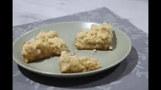Obuolių Trupiniuotis -- Lithuanian Apple Crumb Cakes