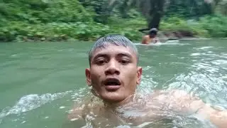 SEGERNYA BERENANG DIBAWAH AIR TERJUN PEGUNUNGAN YANG KEDALAMANNYA TAK TERHINGGA😱@BangGanang NaNang