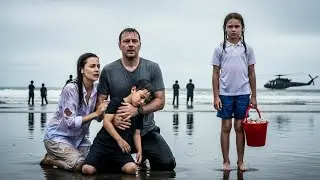 Single Dad Rescued a Woman and Child on the Shore &mdash; Then the World Learned Who They Were