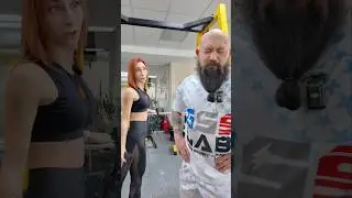 Стал жертвой женской агрессии #бодибилдинг #качалка #бицепс #bodybuilding #workout #powerlifting