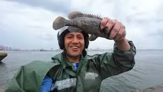 Fishing  sa Baseco kahit binagyo 