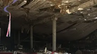 LIVE at an abandoned destroyed antique collectibles store #explore #history #urbex
