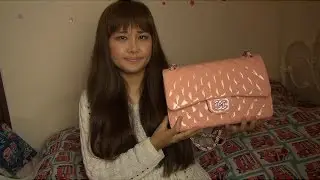 what's in my bag? CHANEL JUMBO PINK FLAP BAG