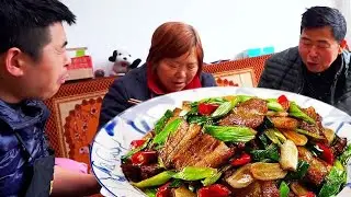 [Коллекция] Свиная грудинка  собранная как «соленое мясо»  ароматная  но не жирная.