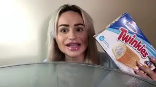 ASMR HOSTESS TWINKIES MUKBANG 먹방 (EATING SOUNDS)
