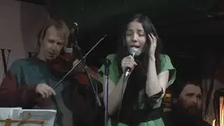 Alisa Ten & Folk Machine 
