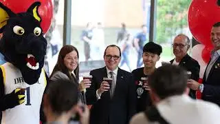 Ultimate Prep For Running a Business: Jacob Chen '28 Leads New Saxbys LeBow Cafe