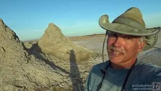 The Bubbling Boiling Mud Mounds of Salton Sea