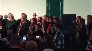Marcha de San Lorenzo con el Coral de la Plaza
