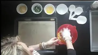 Harriet Verkoelen - Recept knoflookbrood koolhydraatarm