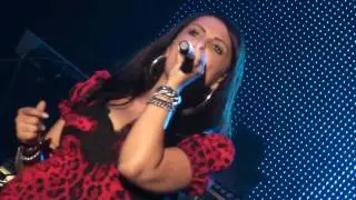 Milk Inc. @ Herentals Viert 2010 : Linda Mertens in home town / ThalsFM HD