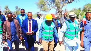 Wasiirka Biyaha ayaa SAND DAM ka dhagax-dhigay Deegaanka Afdoox ee degmada Boon.