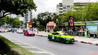 Bangkok Walk Rama IV Road From Sam Yan Mitrtown (Phaya Thai Rd) To Ratchadamri  Rd Hyperlapse