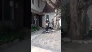 Murphy Bug singing cover of SANTANA/ROB THOMAS --------- SMOOTH