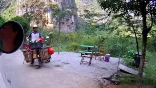 Scooter trip through Yangshuo's mountains
