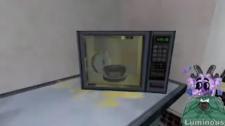 Luminous Plays: Half-Life (Part 01)