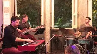 ADAURY MOTHÉ TRIO - AVIÃO (DJAVAN)