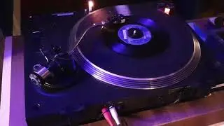 Mc CRYPT DJ-2650B Platenspeler
