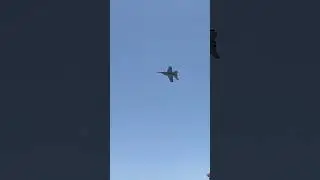 F 18 SUPER HORNET FAST FLY BY AT AN AIRSHOW #aviation #airforce #jet