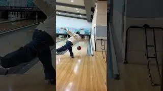 스트라이크 잡으러 간다#bowling#볼링#볼링장#볼링연습#볼링초보#볼링자세#볼린이#초등볼러#스트라이크#볼링영상