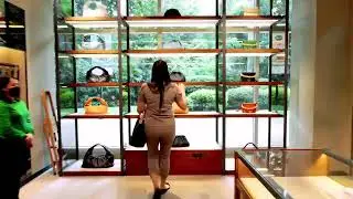 Greenbelt mall | Botega Veneta | Daisy Reyes | The pouch