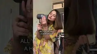 Remove wrinkles from clothes with a blow dryer