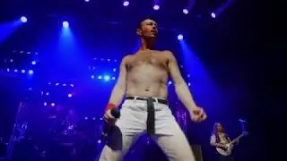 Garry Mullen (One Night Of Queen) I Want to Break Free @ Olympia 11 January 2019