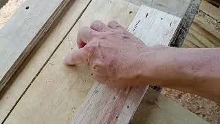 DIY circular saw guide/track