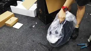 UNBOXING Ninebot One Z6 Electric Unicycle | Segway Greece