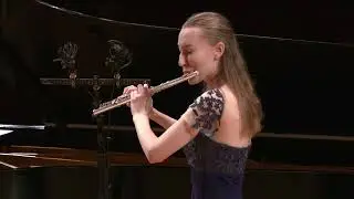 20/21 YO Concerto Competition Winner Anne Luetkenhaus