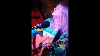 Caroline Aiken &ldquo;Dry Spell&rdquo; In The Music Room Single 2012