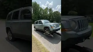 Towing a 2013 Jeep PATRIOT 4D SPT (Blue)