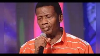 PASTOR ADENOYE UNDER ATTACK FOR  SAYING THIS ABOUT BUHARI GOVERNMENT! HEAR IT &Aring;LL...