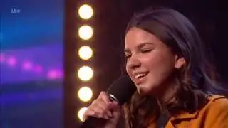 Sirine Jahangir: blind girl sing 