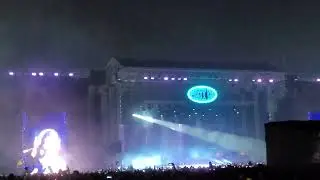 I FALL APART | POST MALONE | LIVE CONCERT | 2025 | INDIA