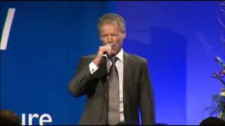 Lockwood Smith Sings National Anthem 2012