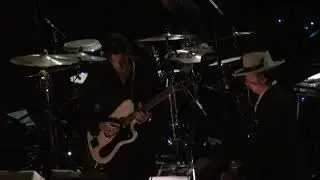 Bob Dylan - Beyond Here Lies Nothin' - Philadelphia, PA - 9 Nov 09 (HD)
