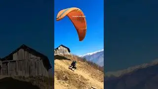 Paragliding in Kullu Manali #shorts #shortvideo #youtubeshorts #viralvideo #trending #subscribe