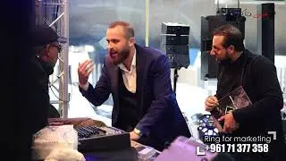خلي تلفونك بإيدك